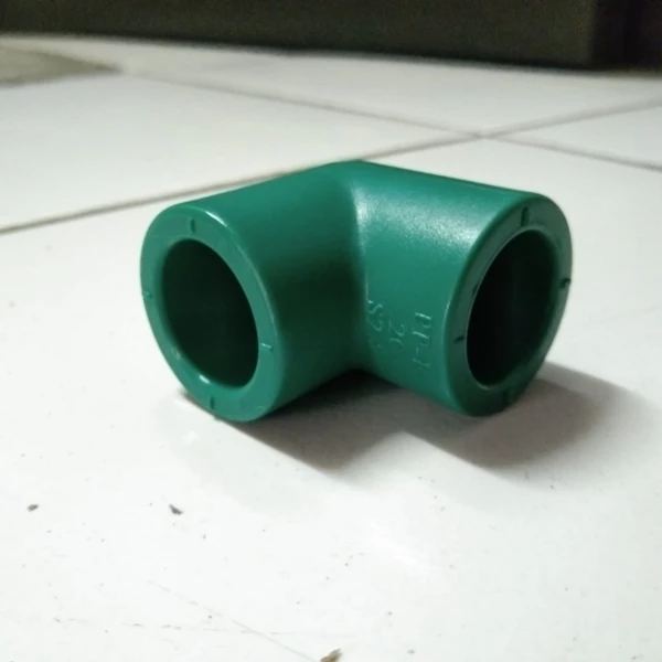 ELBOW PPR 90 DERAJAT 20 MM ( ½") GREEN LESSO